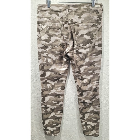 Pilcro and the Letterpress High Rise Skinny Camo Velvet  Jeans Tan Gray Size 30 - Picture 2 of 8